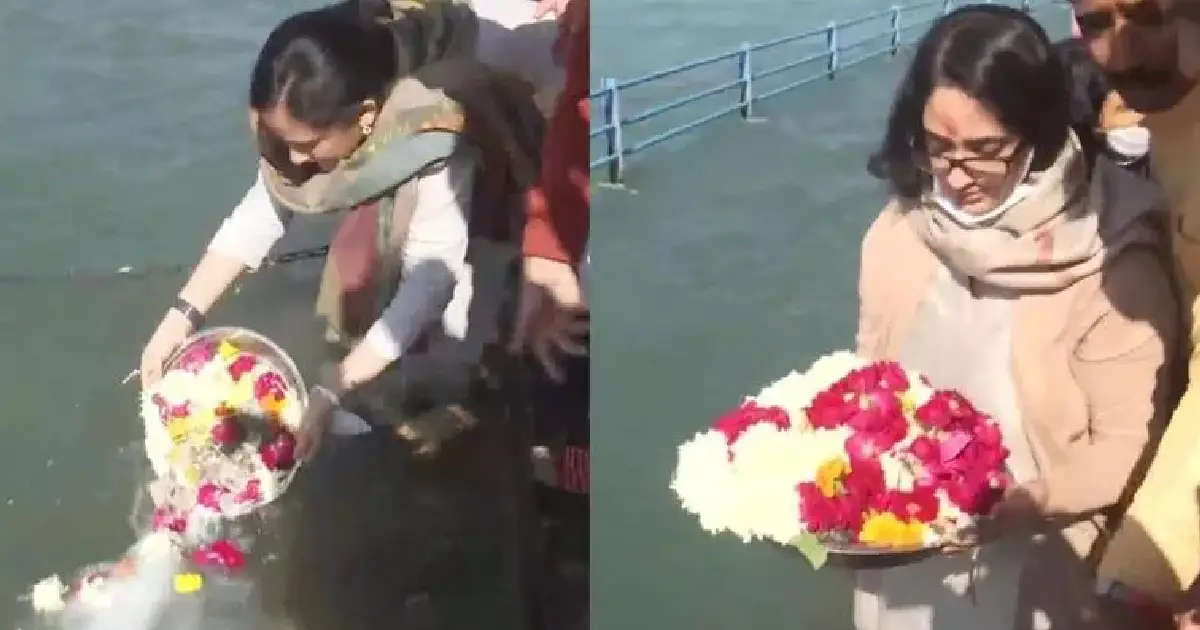 Daughters of CDS General Rawat immerse ashes of parents in Ganga in Haridwar